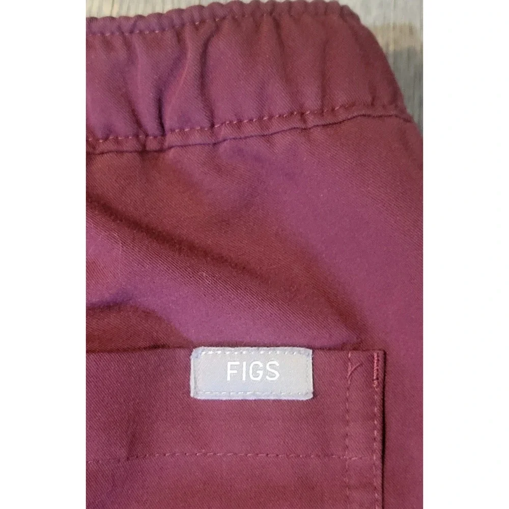 Figs Technical Collection Burgundy Scrub Cargo Pants TM3001 Mens Small